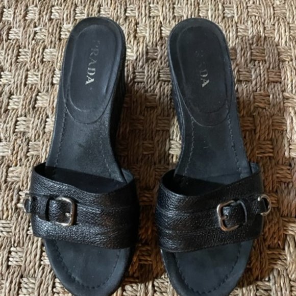 Prada black leather wedge slides with raffia platform and metal hardware - Picture 1 of 5